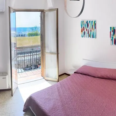 A Due Passi Dal Mare * Siderno
