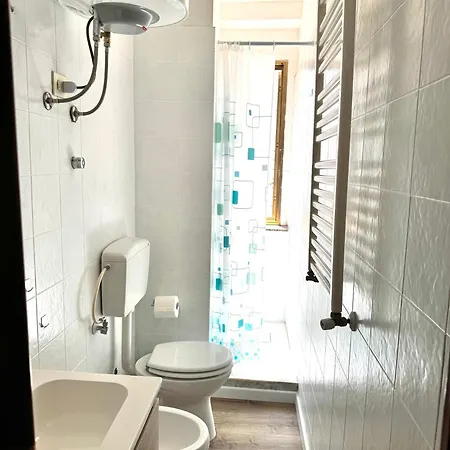 A Due Passi Dal Mare Apartment *